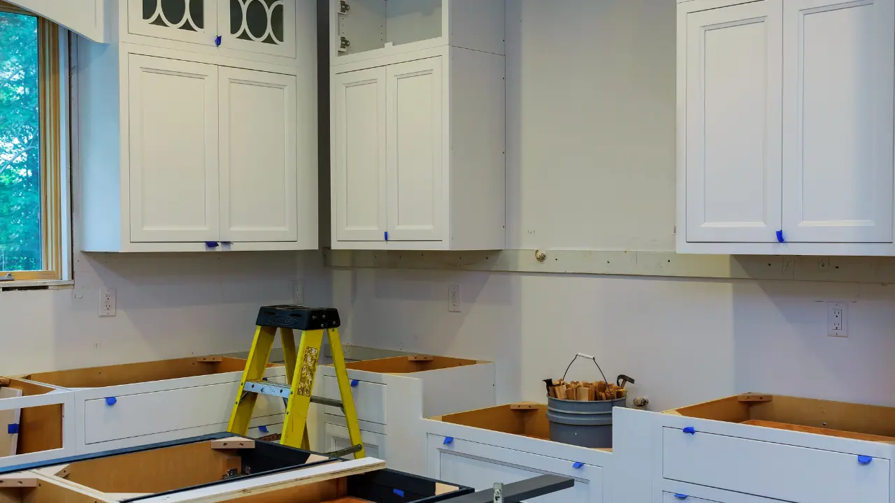 What is the Average Cost of Custom Kitchen Cabinets?